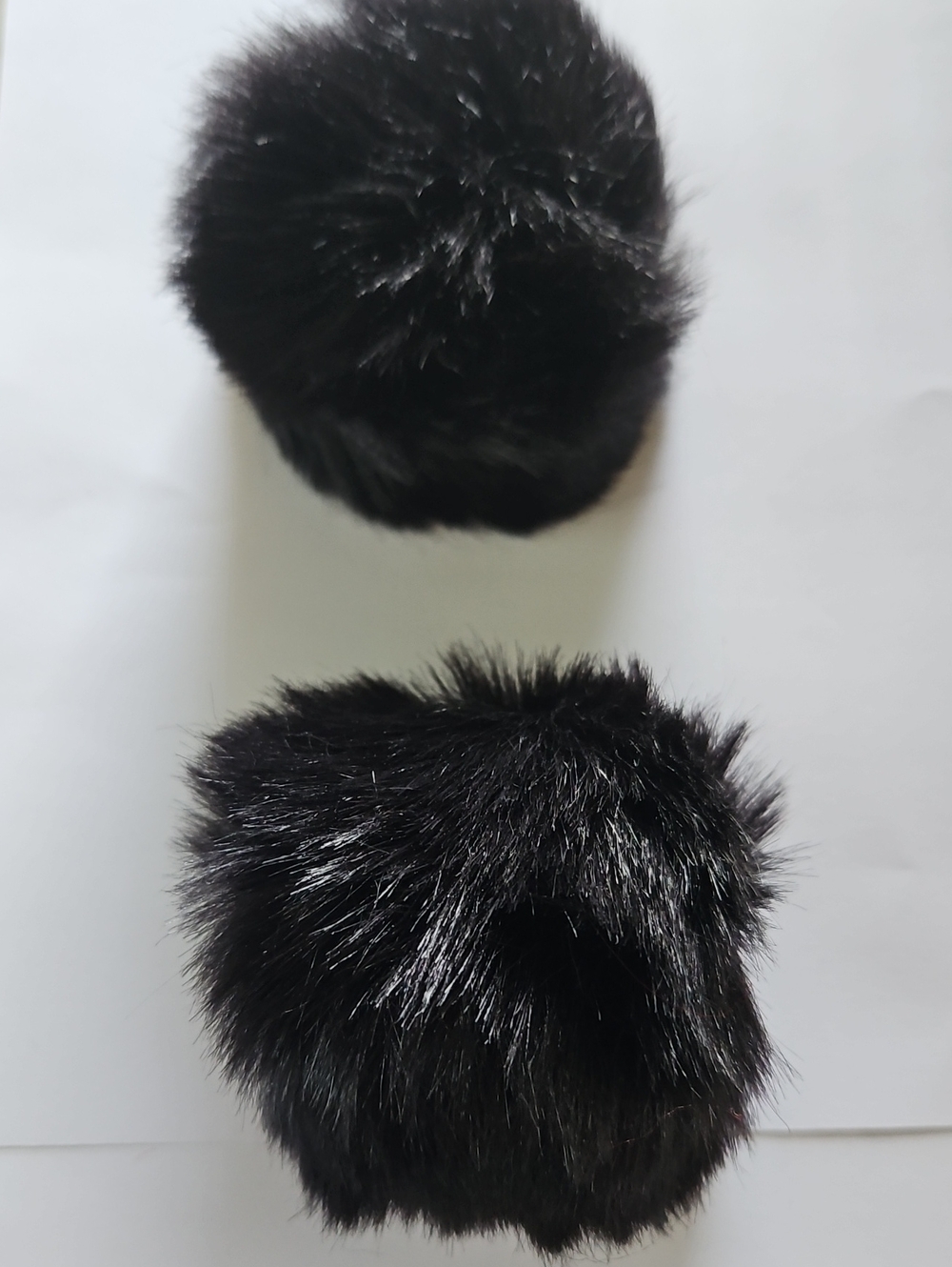 Faux Fur Pom Poms Merlot and Black (Set of 4) NWT - Picture 5 of 15